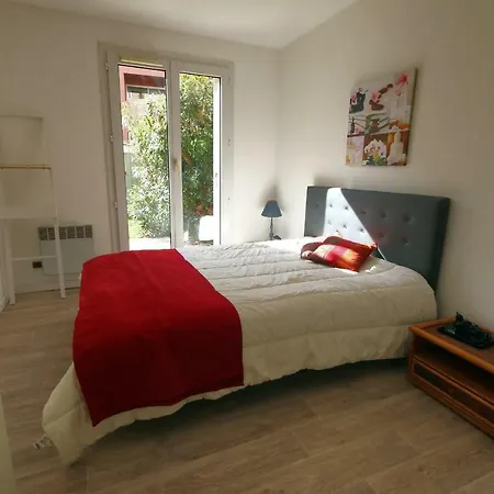 Le Bali Apartment *